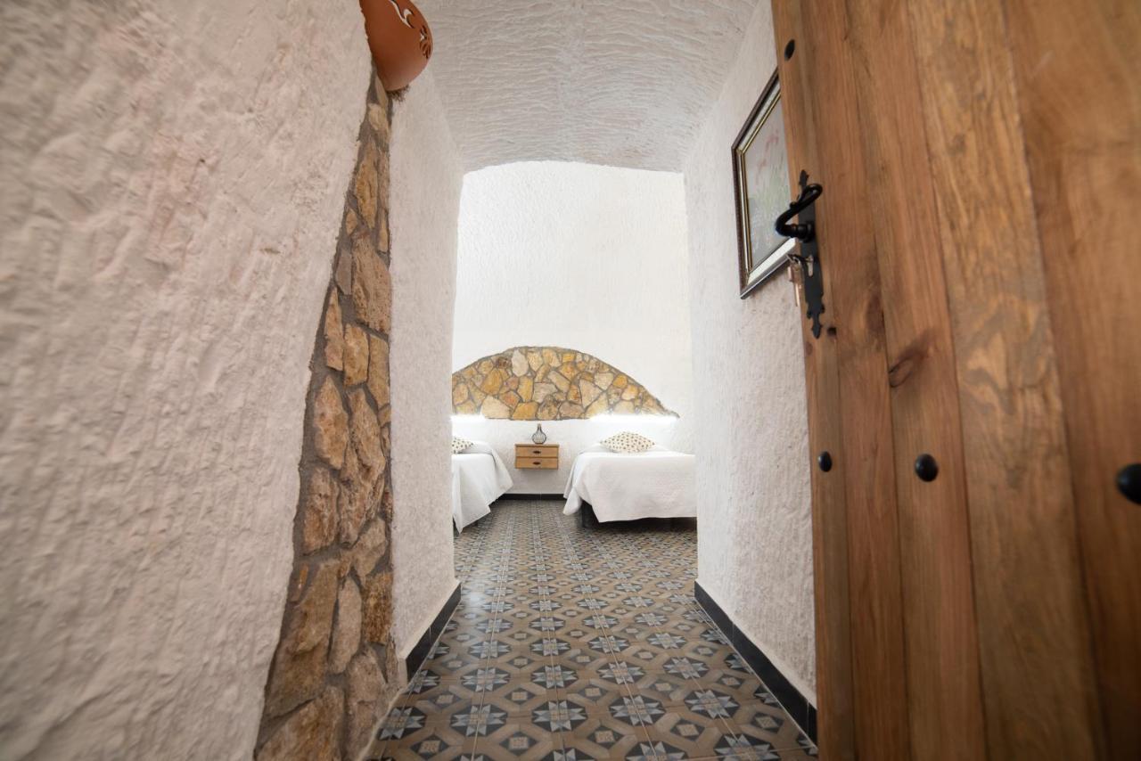 Cuevas Cortijo Gachas Villa Guadix Exterior photo